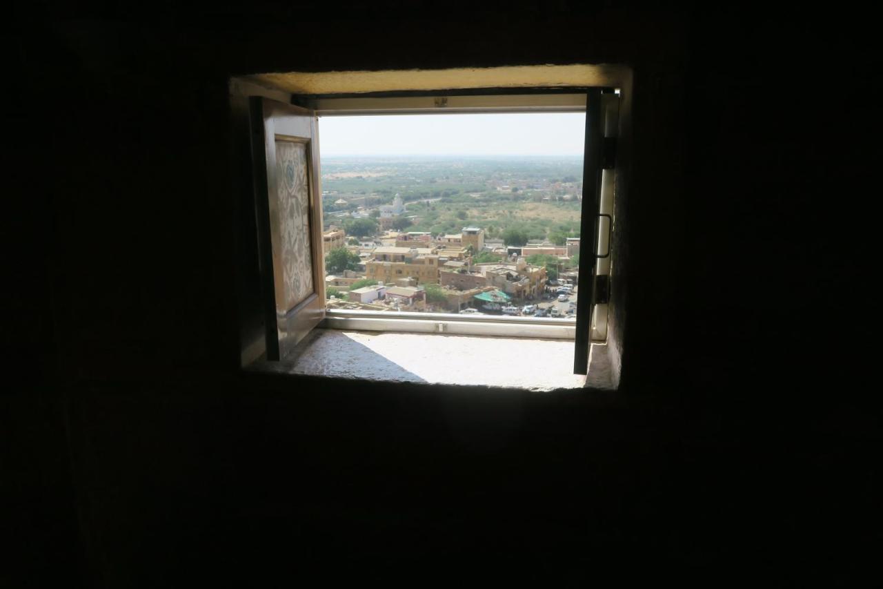 Desert Haveli Guest House Jaisalmer Bagian luar foto