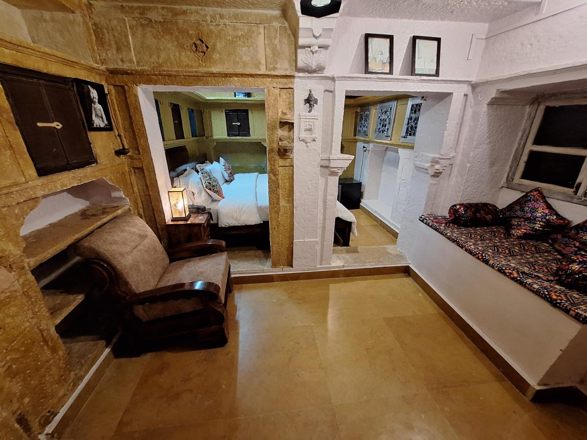 Desert Haveli Guest House Jaisalmer Bagian luar foto