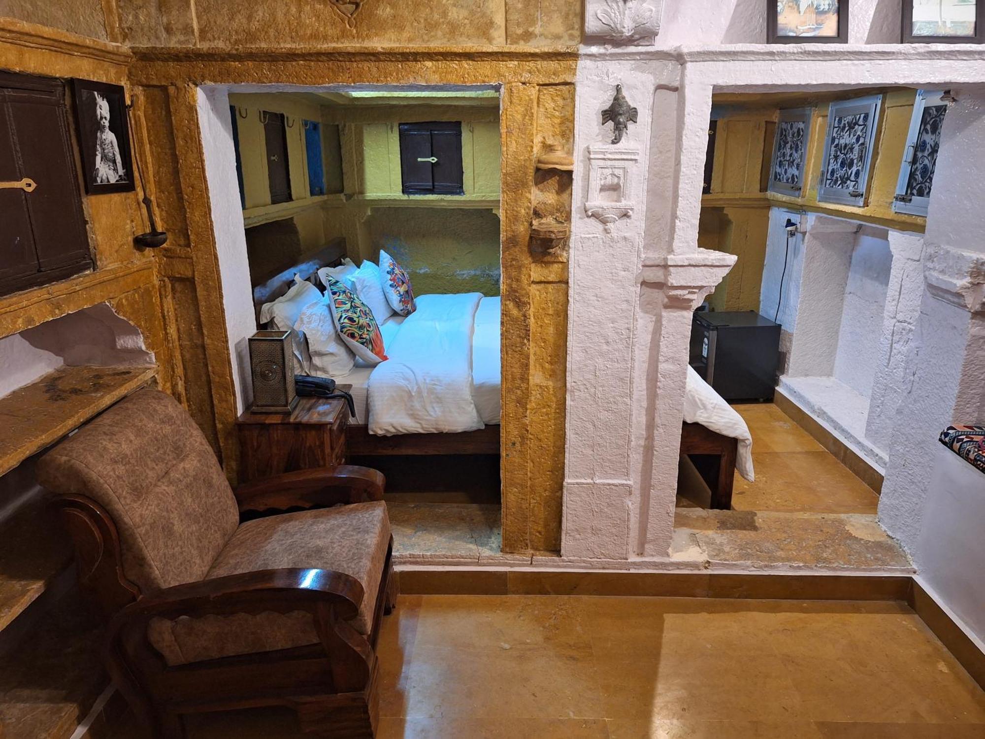 Desert Haveli Guest House Jaisalmer Bagian luar foto