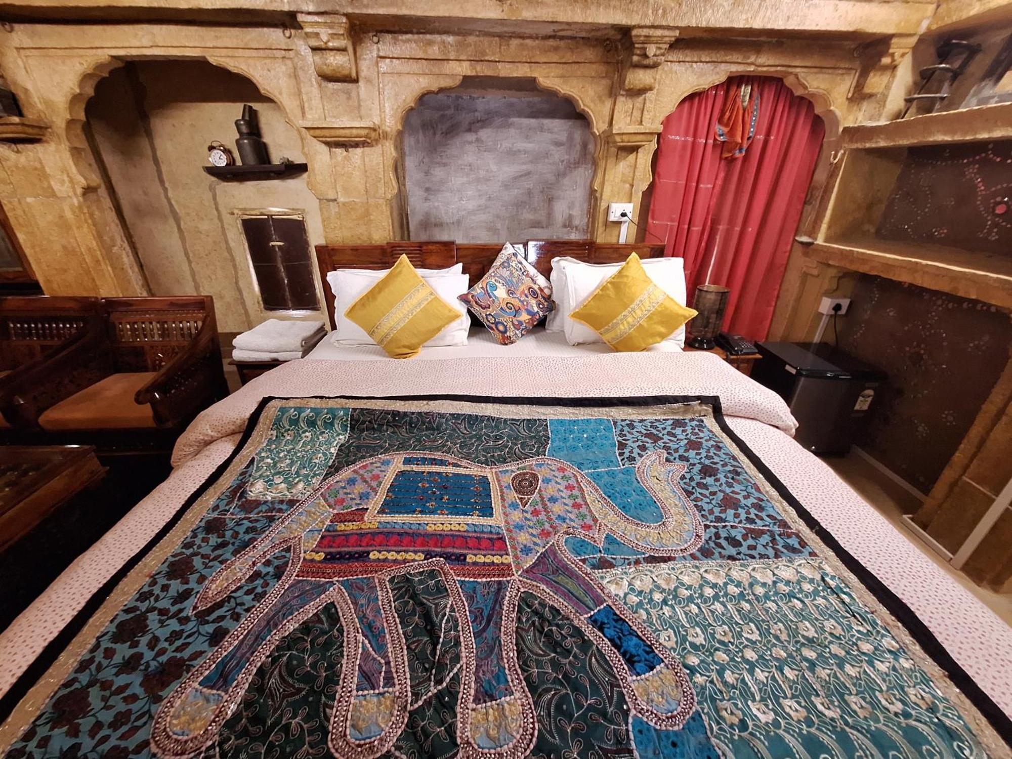 Desert Haveli Guest House Jaisalmer Bagian luar foto