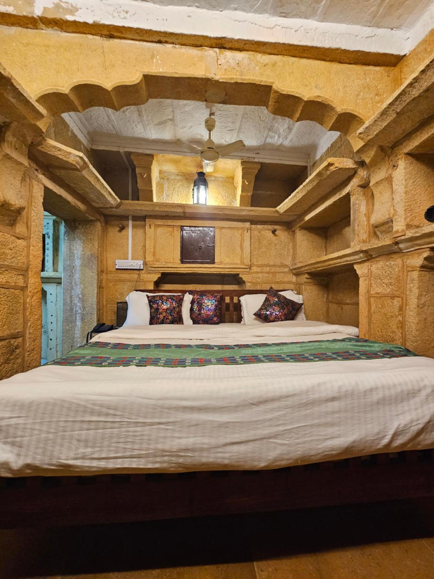 Desert Haveli Guest House Jaisalmer Ruang foto