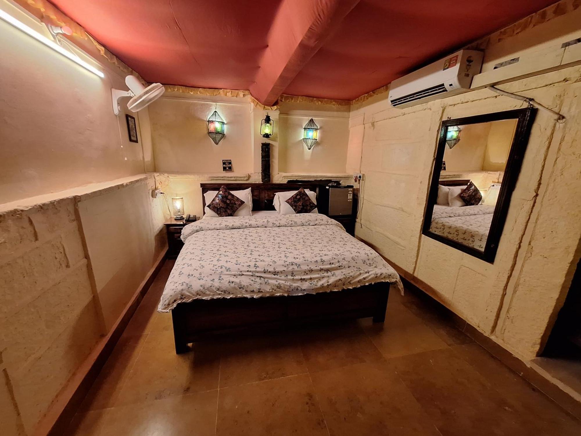 Desert Haveli Guest House Jaisalmer Ruang foto