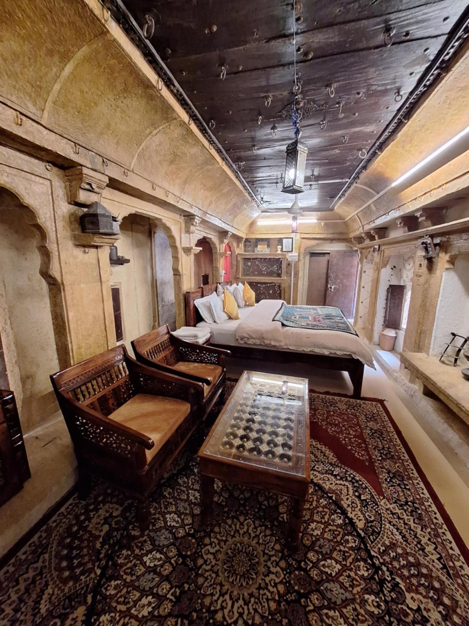 Desert Haveli Guest House Jaisalmer Ruang foto