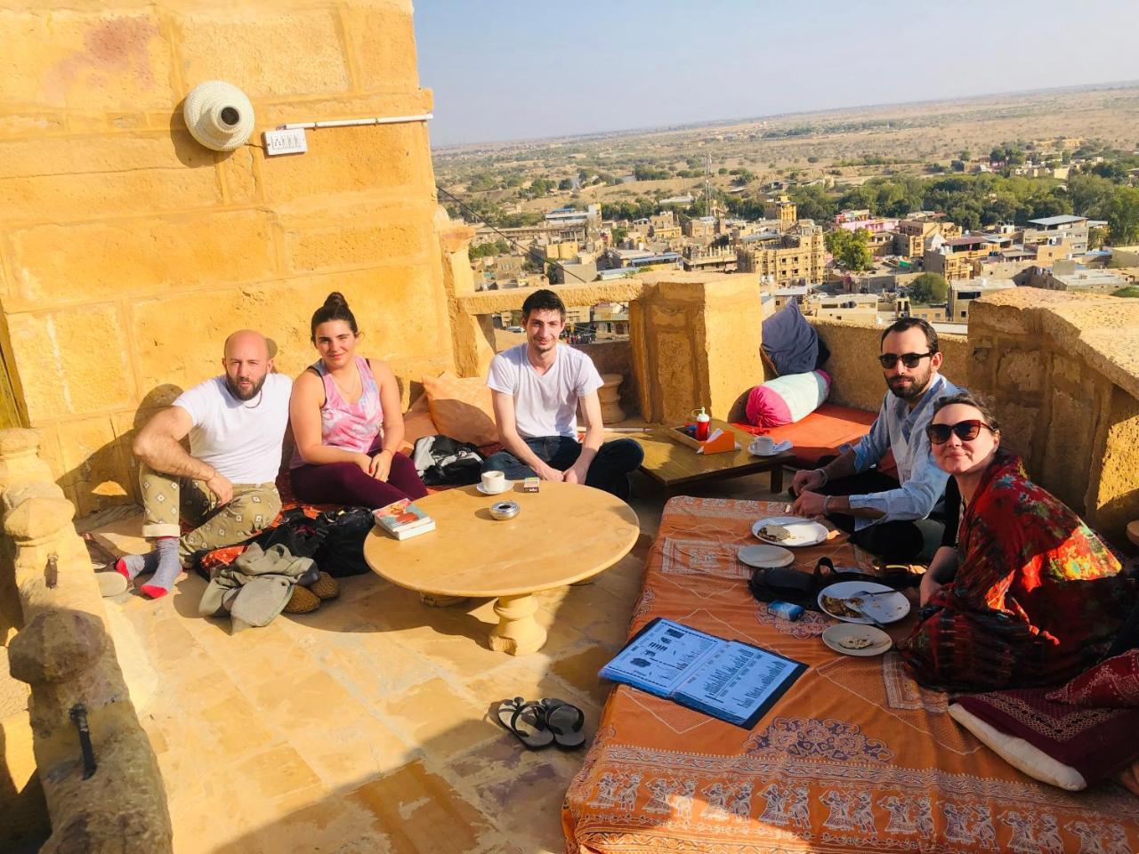 Desert Haveli Guest House Jaisalmer Bagian luar foto